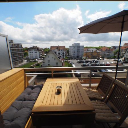 Appartement Sur La Digue - De Haan - Le Coq - Silver Beach D2 Eksteriør bilde